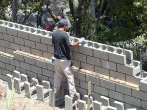 cinder-block-fence-install 1