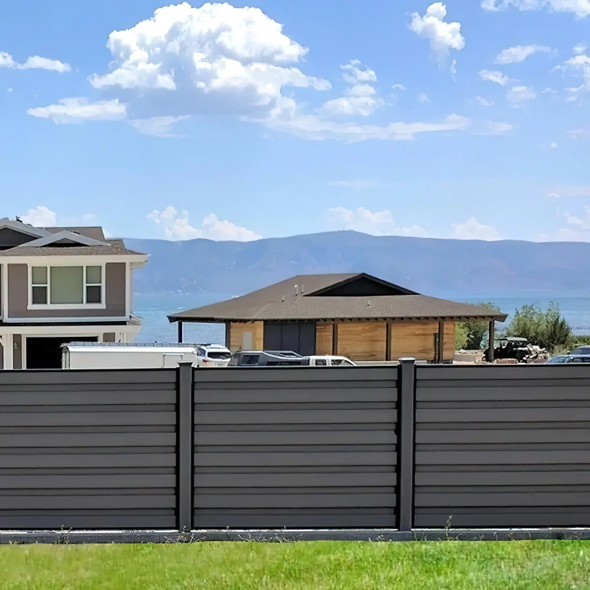 Trex Horizons Winchester Grey Fencing